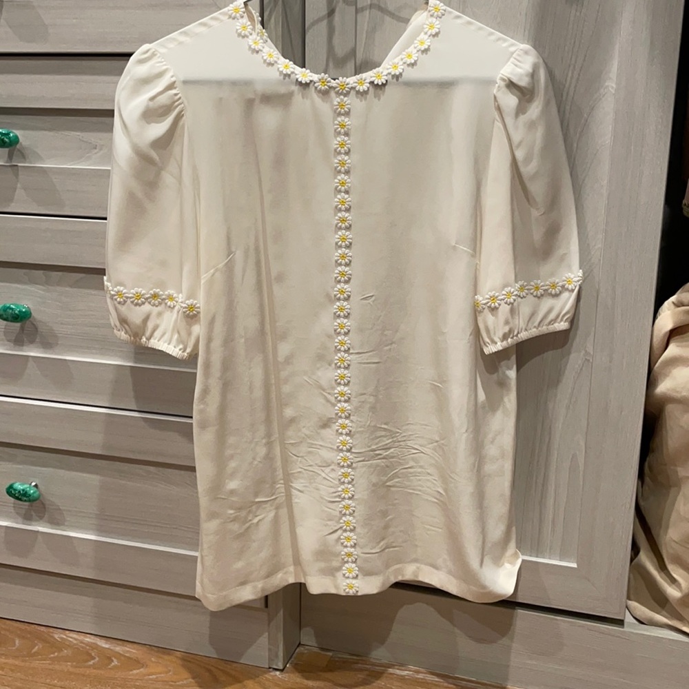 Dolce and Gabbana daisy silk shirt